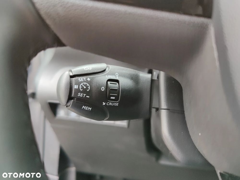 Toyota Proace City Verso Long 1.5 D-4D Business - 15