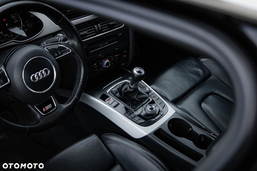 Audi A4 Avant 2.0 TDI ultra - 7
