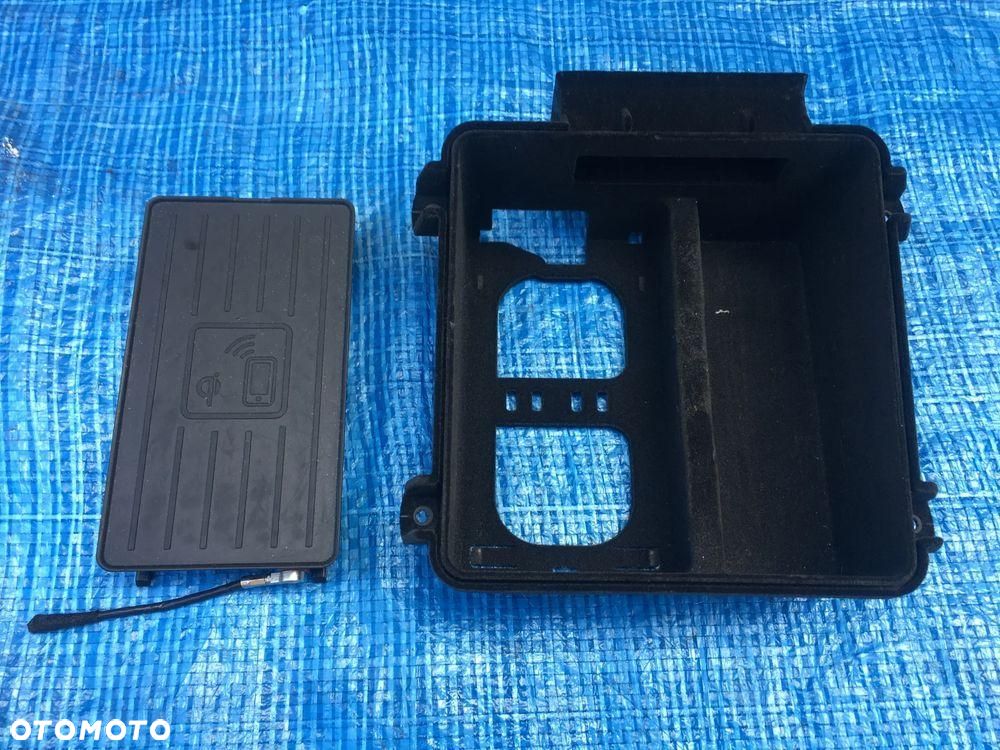 Audi Q7 4M Ładowarka Indukcyjna Indukcja Schowek 4M0035502A - 1