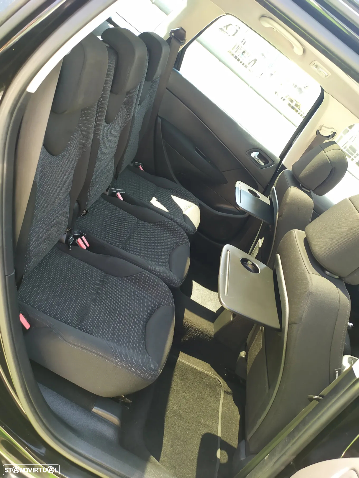 Peugeot 308 SW 1.6 HDi Executive CVM6 - 41