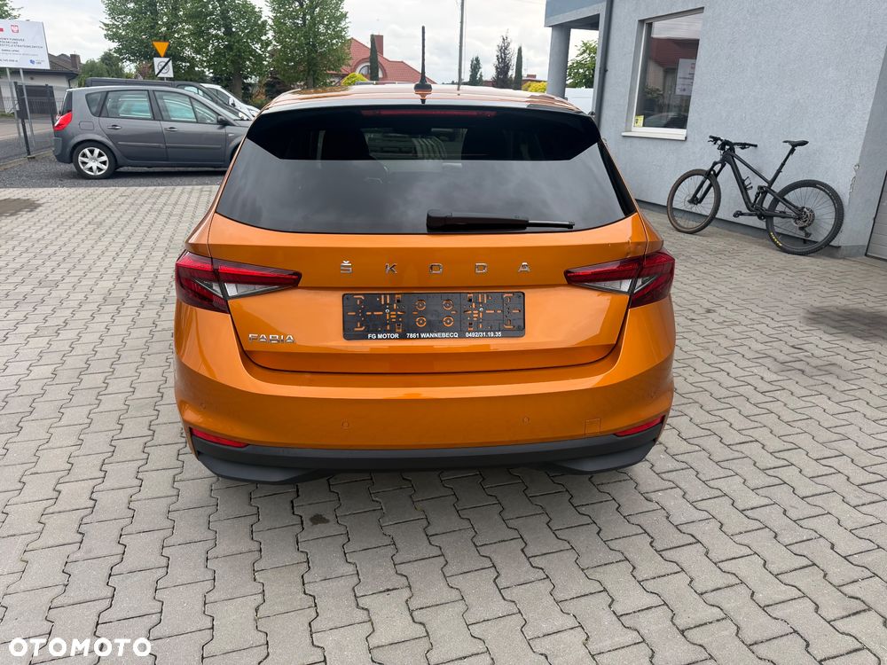 Skoda Fabia 1.0 TSI Style Color - 3
