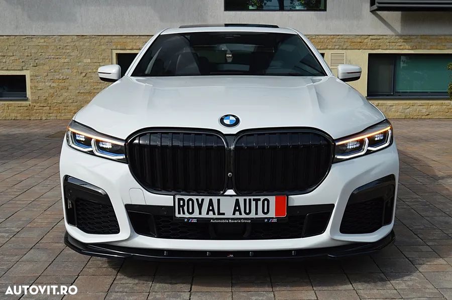 BMW Seria 7 730d xDrive MHEV - 9