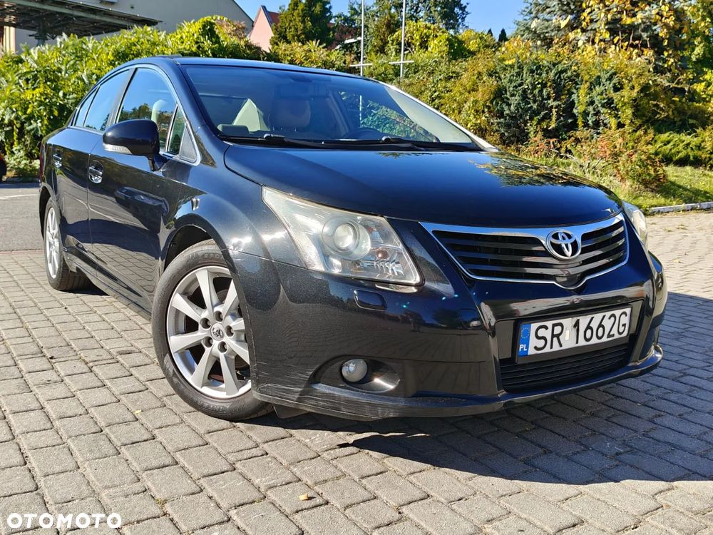Toyota Avensis 2.0 D-4D Premium - 3