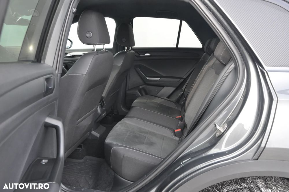 Volkswagen T-Roc - 27