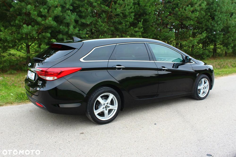 Hyundai i40 Kombi 1.7 CRDi DCT Premium - 9