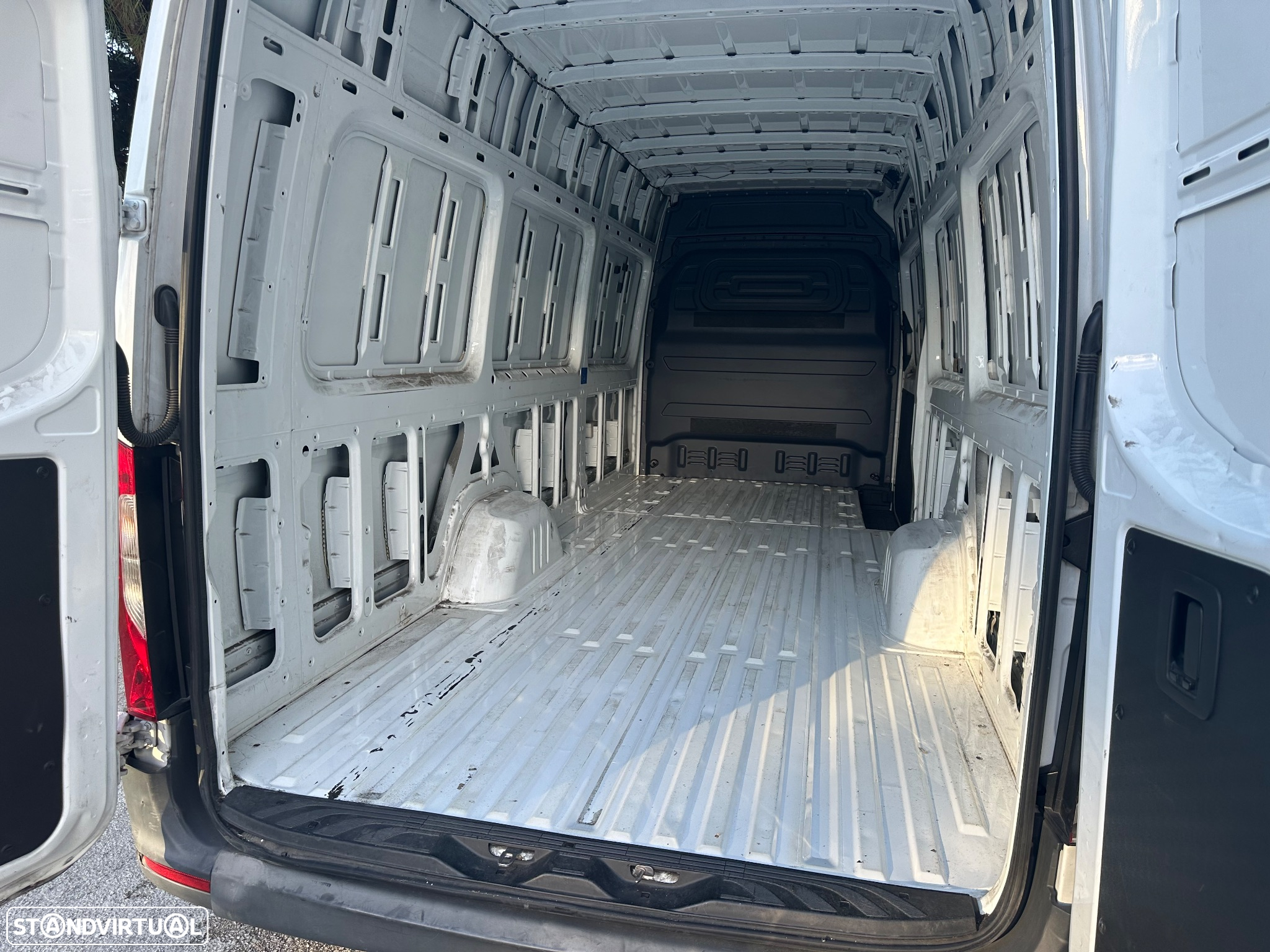 Mercedes-Benz Sprinter 317 longa - 14