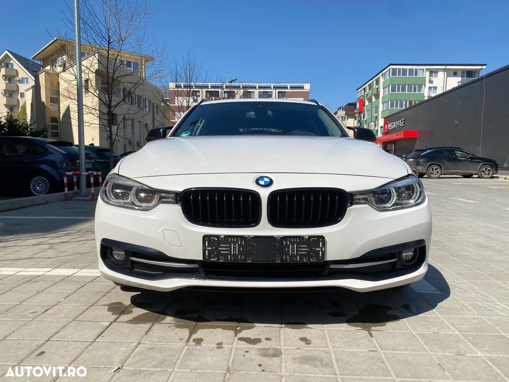 BMW Seria 3 320d Aut. Sport Line - 7