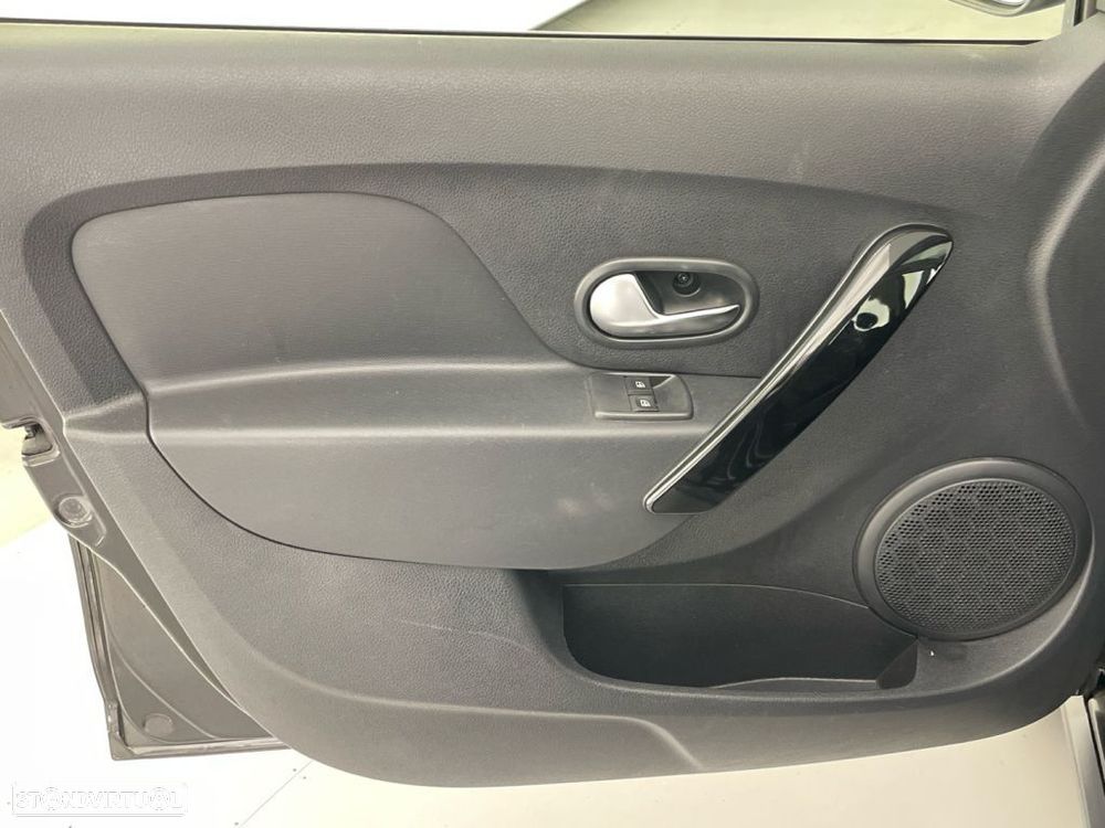 Dacia Sandero 0.9 TCe SL Adventure - 16
