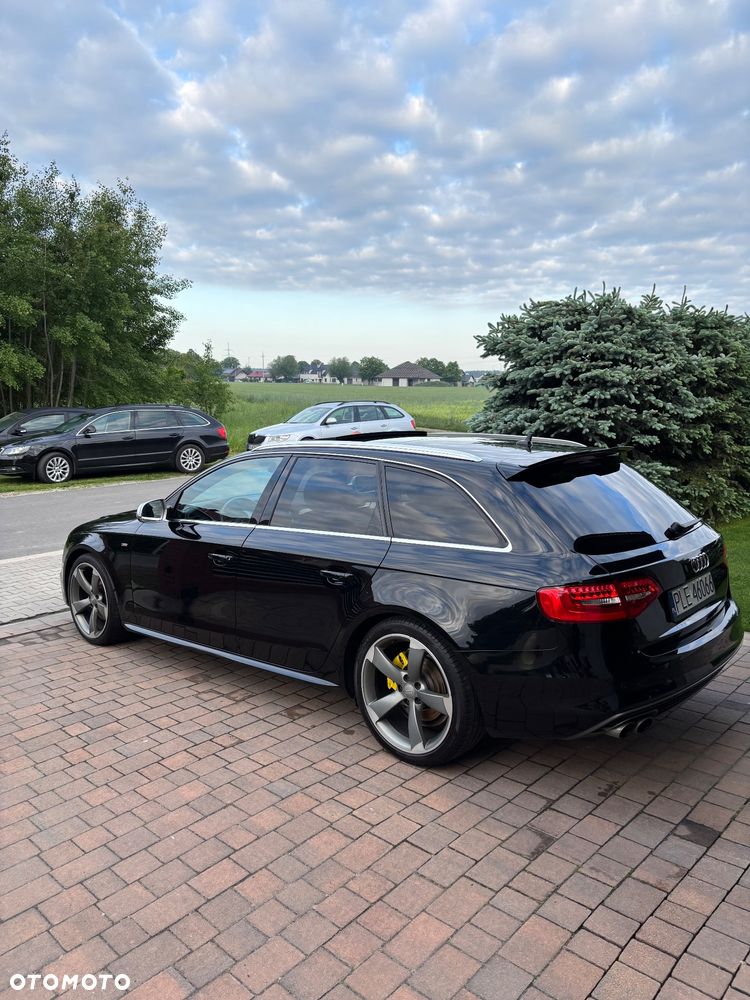 Audi A4 Avant - 13