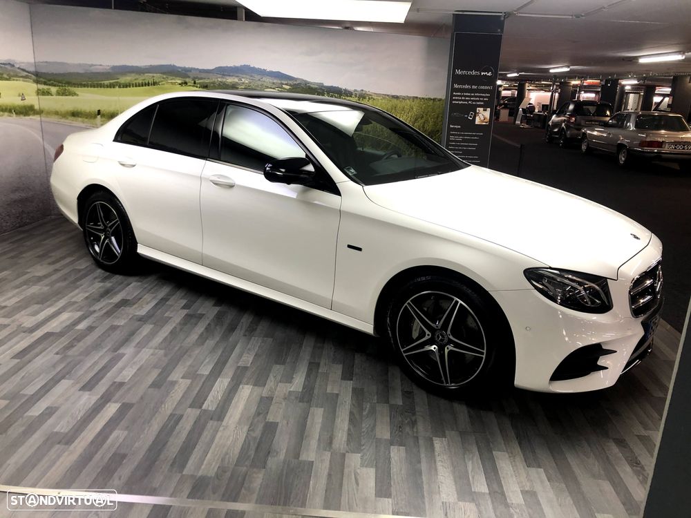 Mercedes-Benz E 300 - 5
