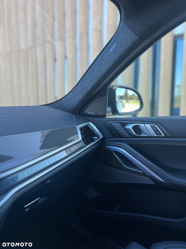 BMW X6 xDrive30d - 18