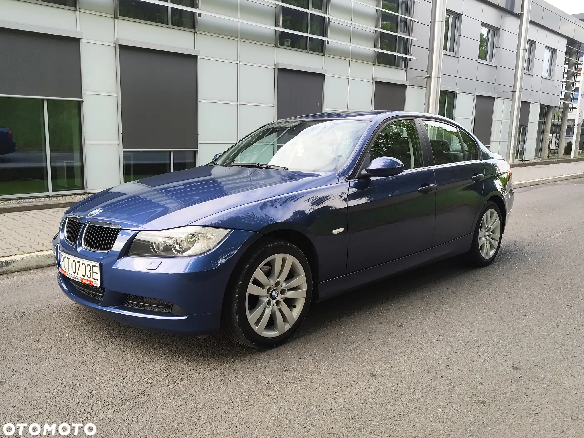 BMW Seria 3 320i - 8