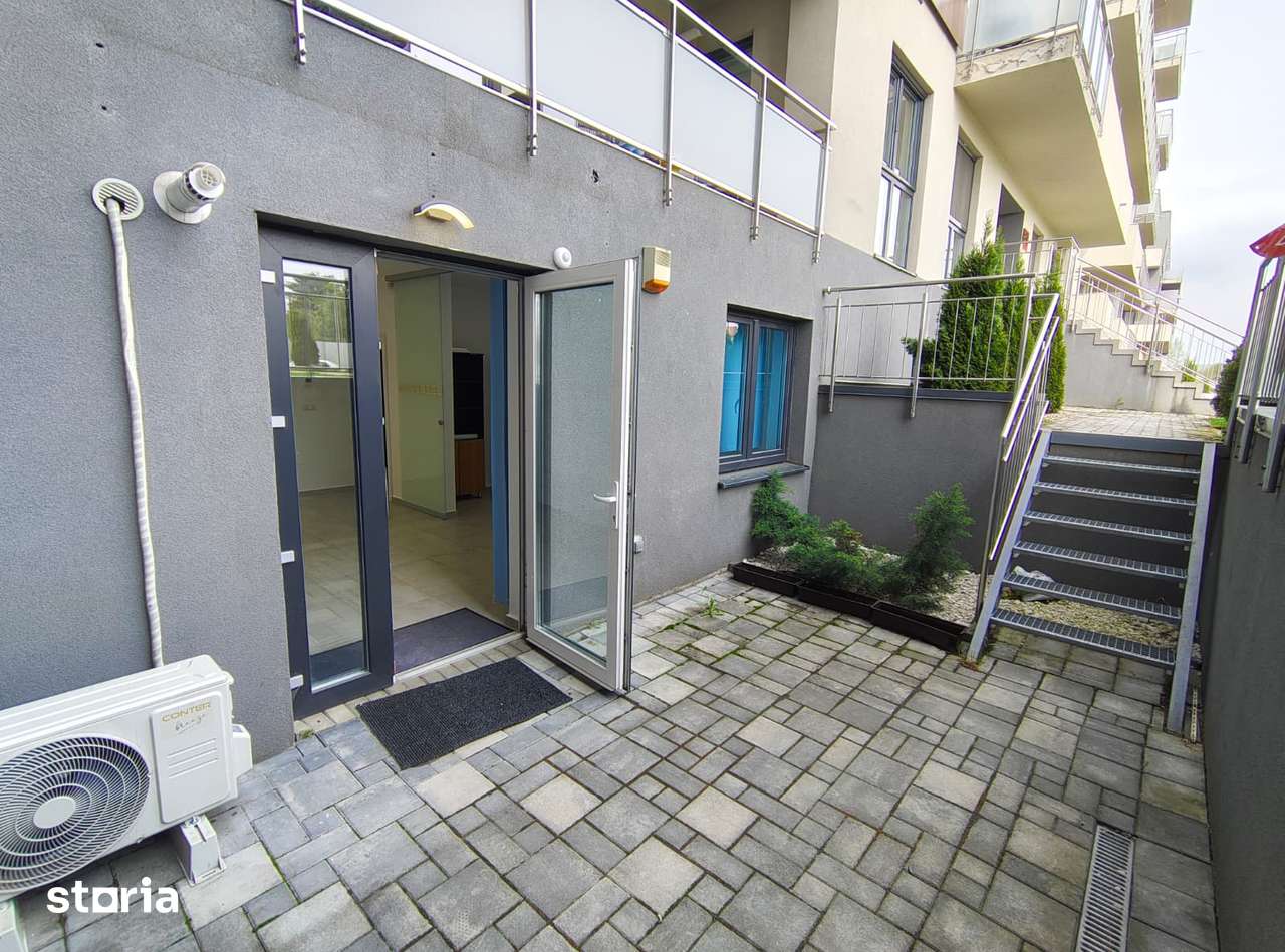 Sp.comercial / salon Maurer 40 mp + 18mp terasa + parcare, B7 - Imagine principală: 3/12