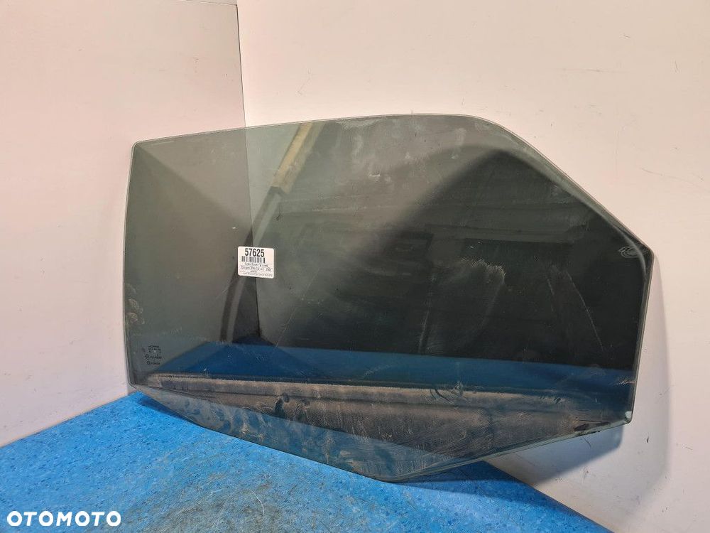 CHRYSLER 300C KOMBI 3.0 CRD SZYBA DRZWI TYŁ LEWA - 3