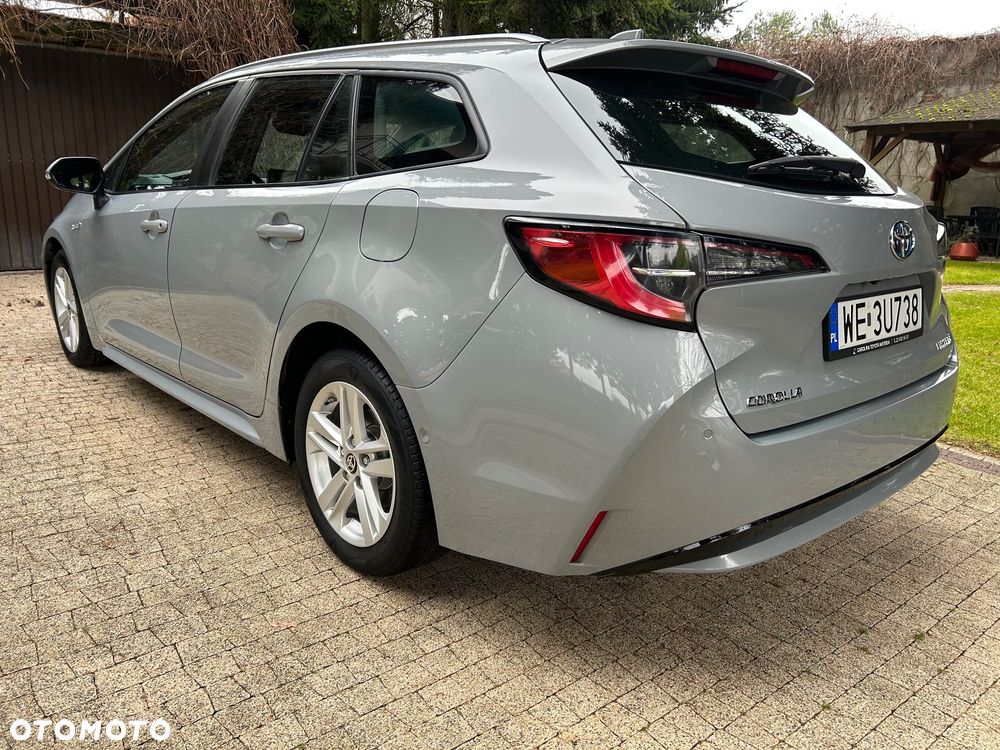 Toyota Corolla 1.8 Hybrid Comfort - 8