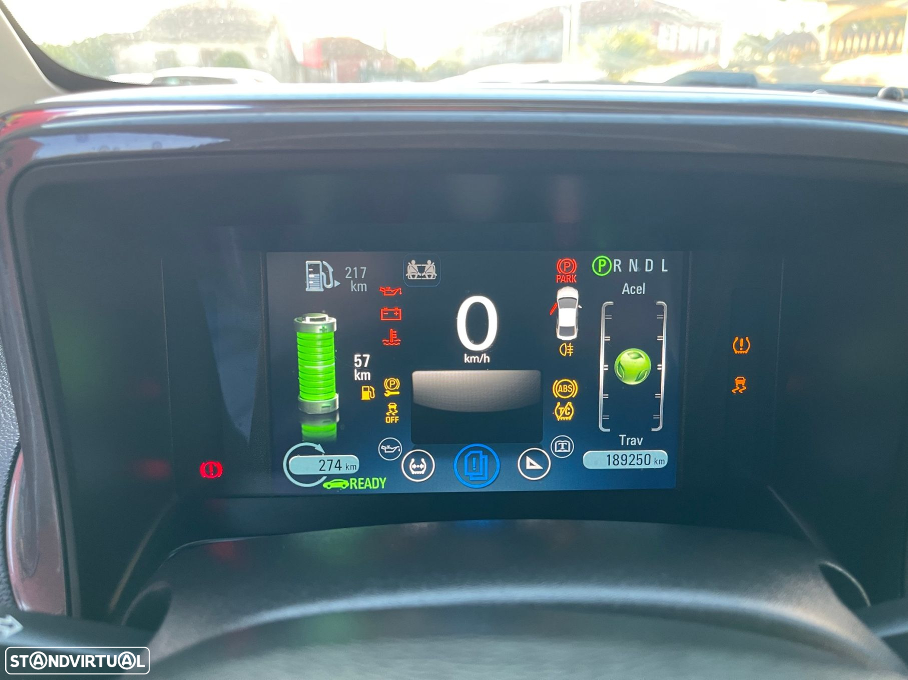 Opel Ampera-e - 19