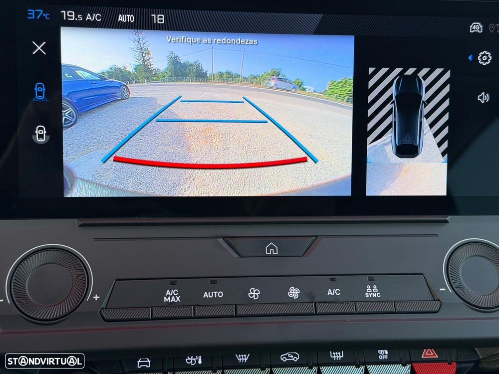 Peugeot 408 1.6 Hybrid Allure e-EAT8 - 17