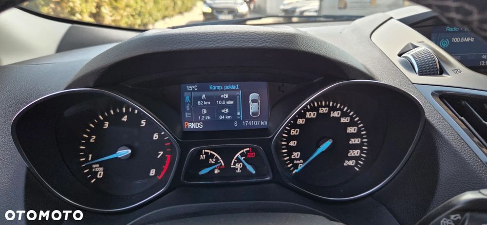 Ford Kuga 1.5 EcoBoost 4x4 Titanium - 23