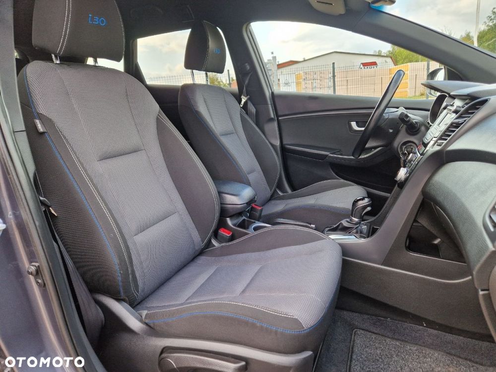 Hyundai i30 1.6 CRDI DCT Passion - 21
