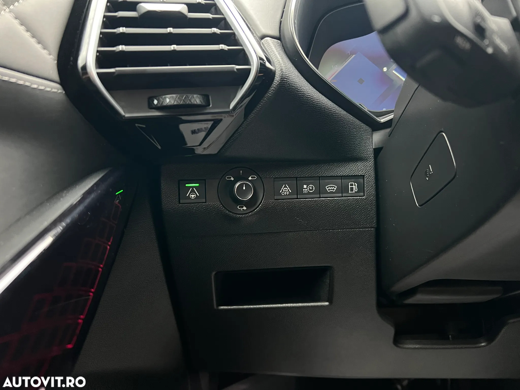 Citroën DS7 Crossback E-TENSE 4x4 GRAND CHIC - 19