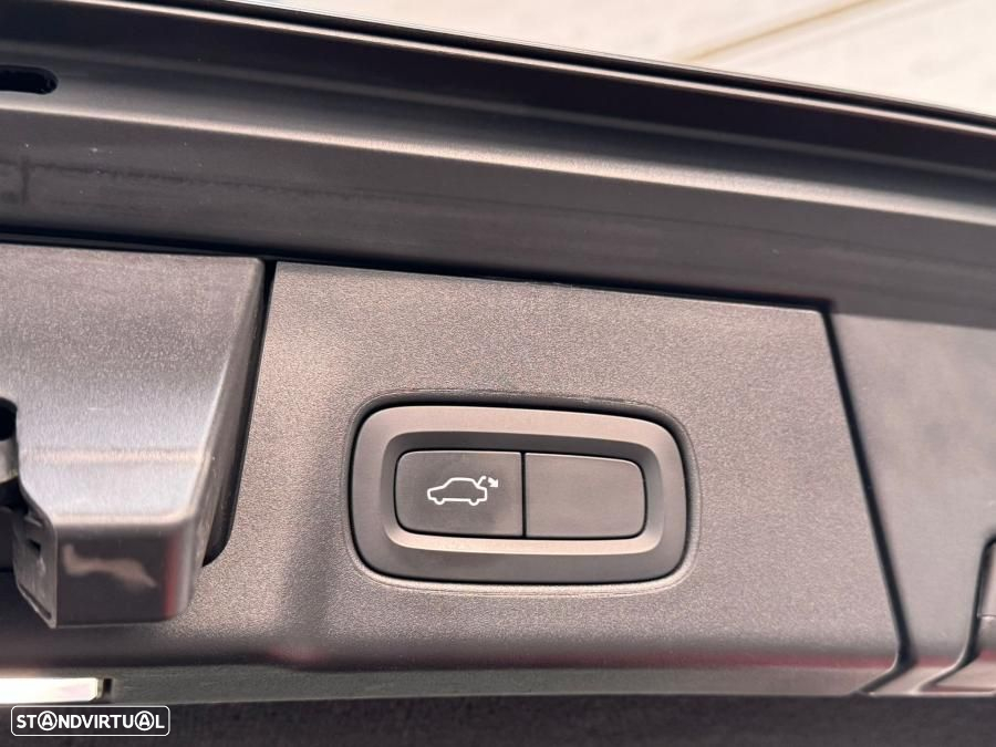 Volvo V90 2.0 D4 R-Design Geartronic - 43