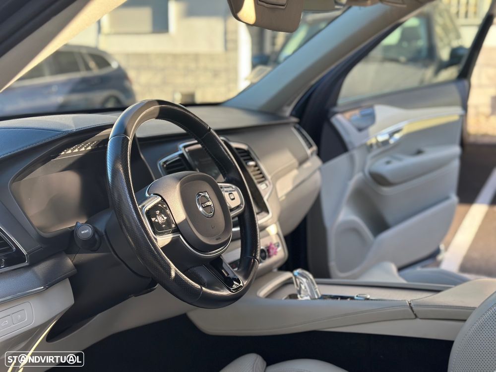 Volvo XC 90 - 11