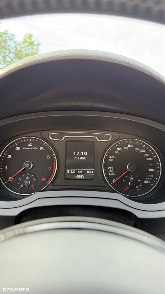 Audi Q3 - 8