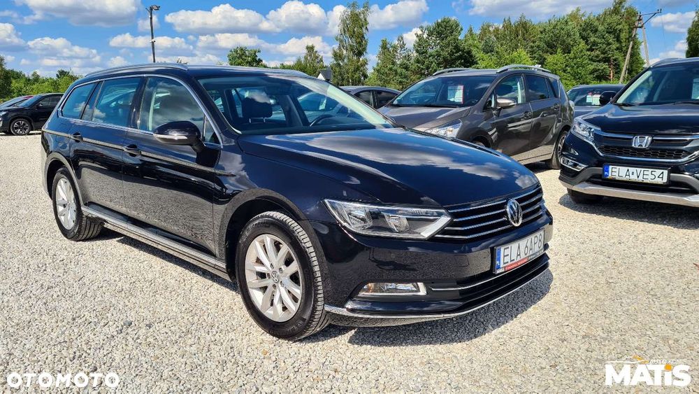 Volkswagen Passat - 38