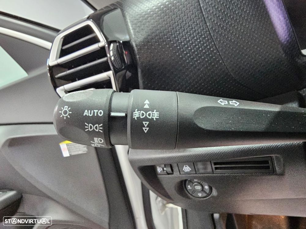 Citroën C4 1.2 PureTech Feel Pack EAT8 - 18