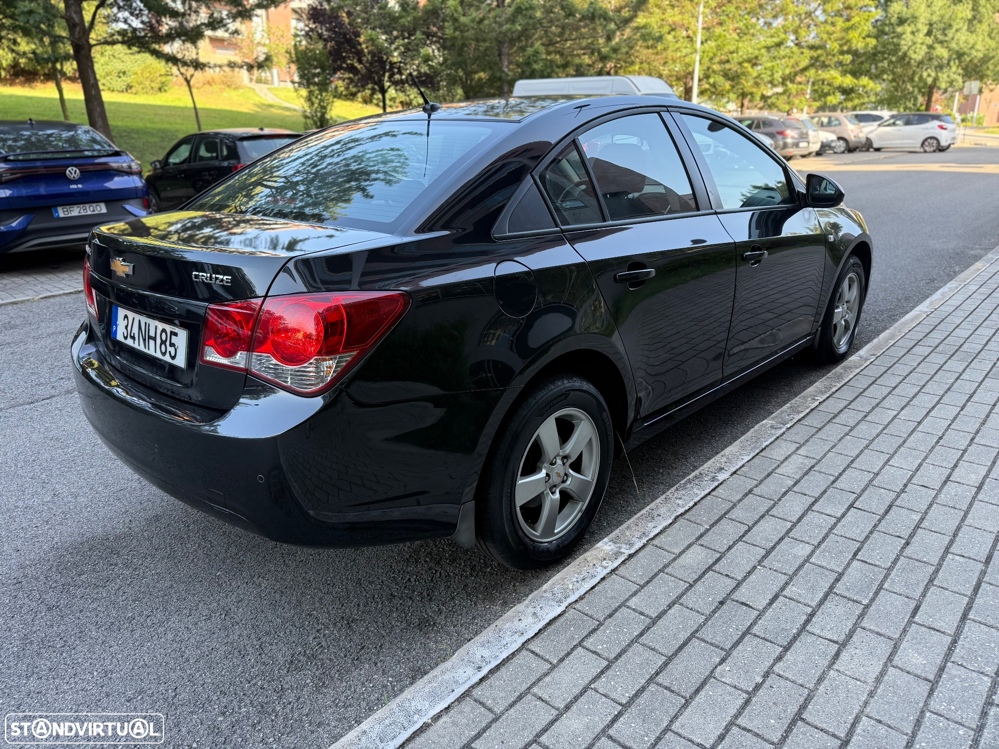 Chevrolet Cruze 1.6 LS - 7