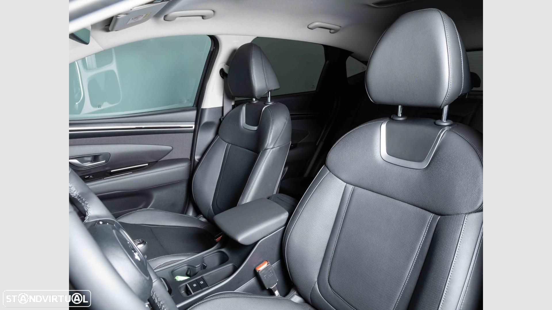 Hyundai Tucson - 8