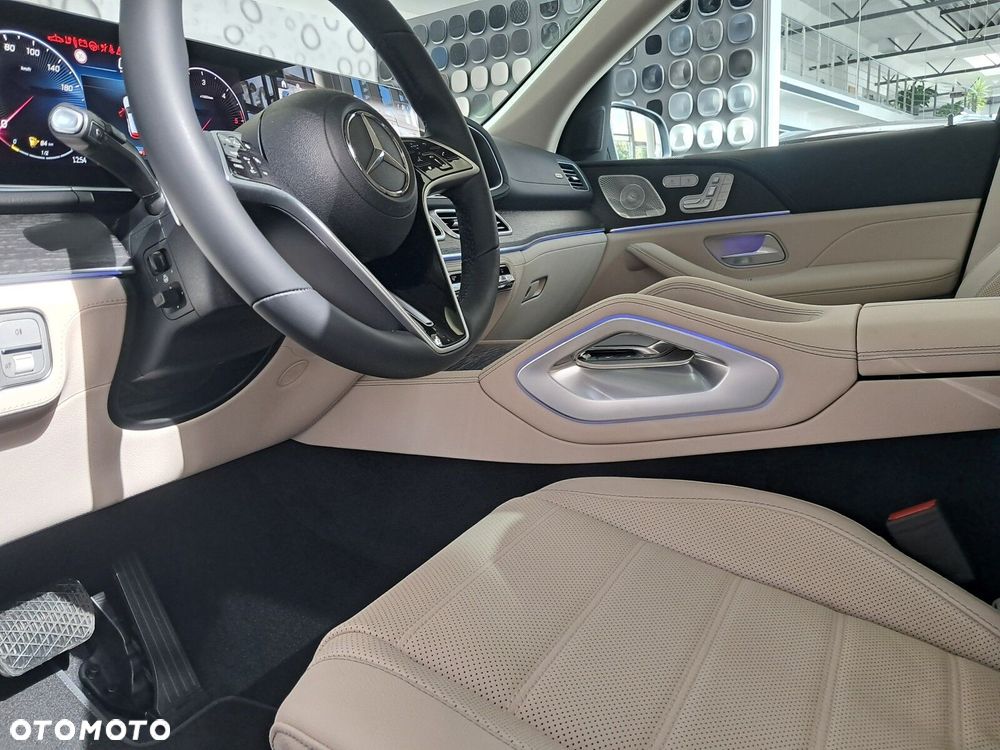 Mercedes-Benz GLE - 36