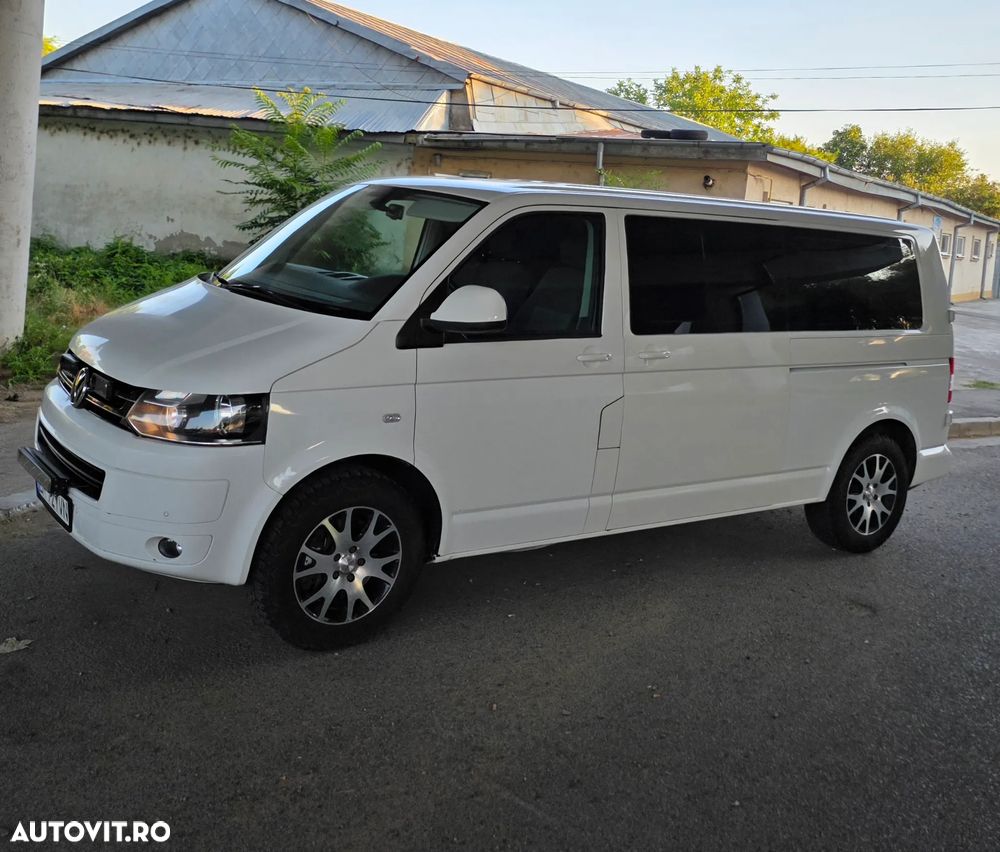 Volkswagen Caravelle - 36
