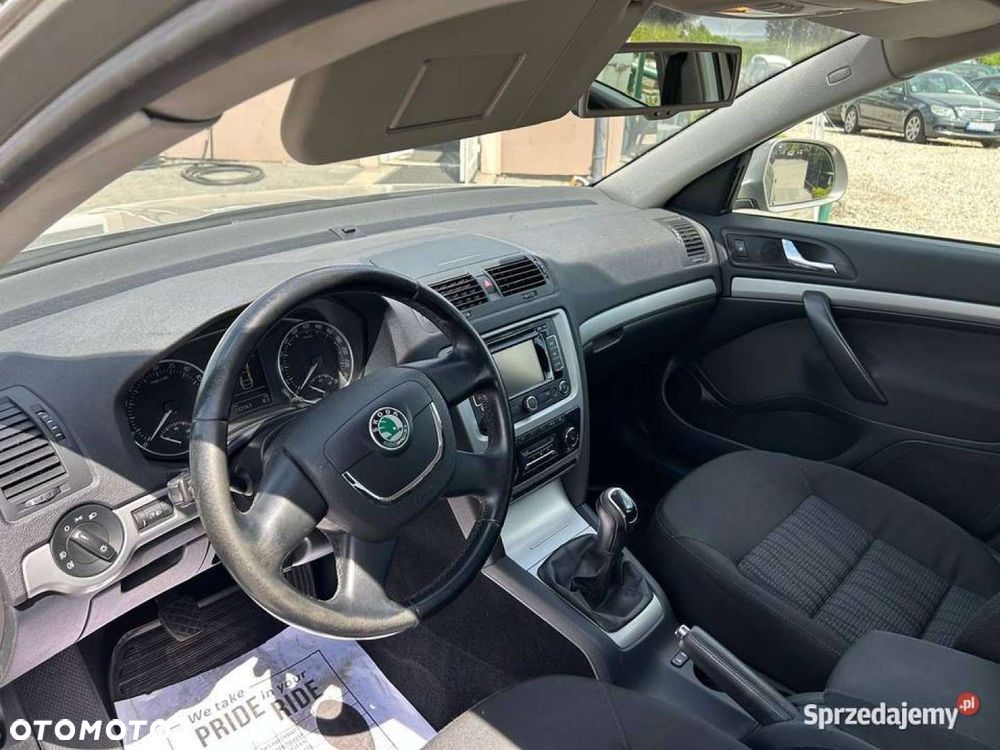 Skoda Octavia - 8