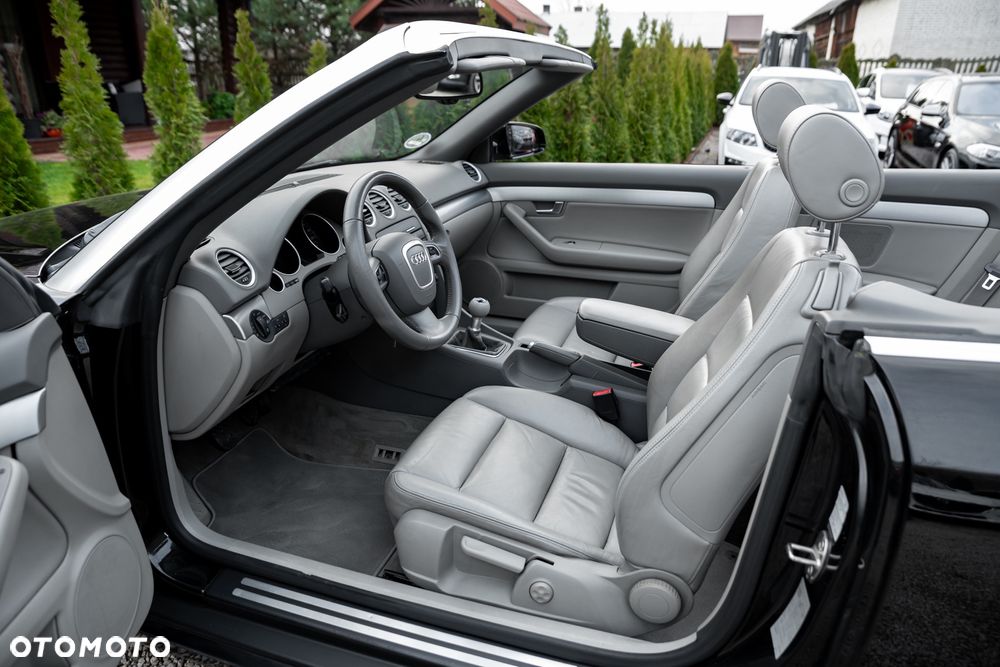 Audi A4 Cabrio 1.8 T - 15