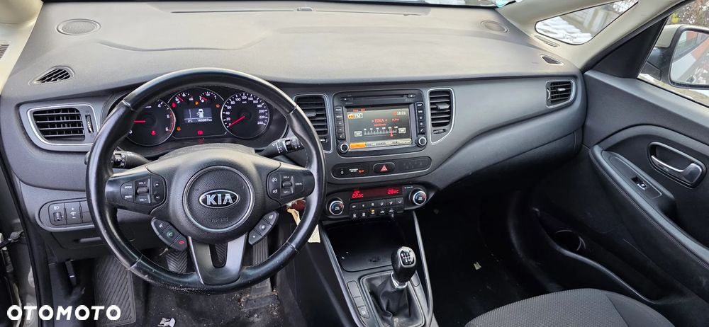 Kia Carens 1.7 CRDi 115 Dream-Team Edition - 6