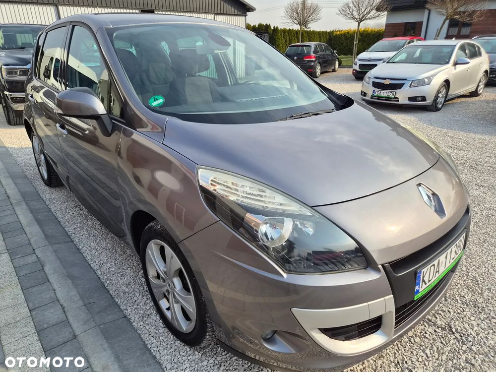 Renault Scenic - 12