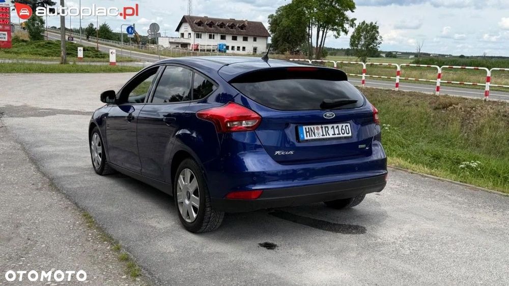 Ford Focus - 18