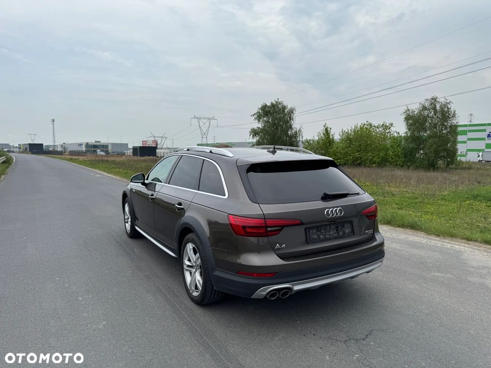 Audi A4 Allroad 2.0 TDI Quattro S tronic - 38