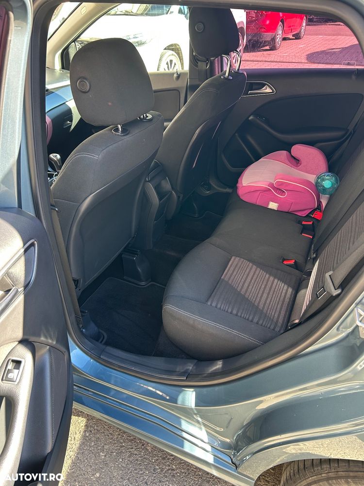 Mercedes-Benz B 200 CDI BlueEFFICIENCY - 11