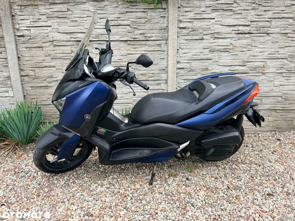 Yamaha X-max - 5