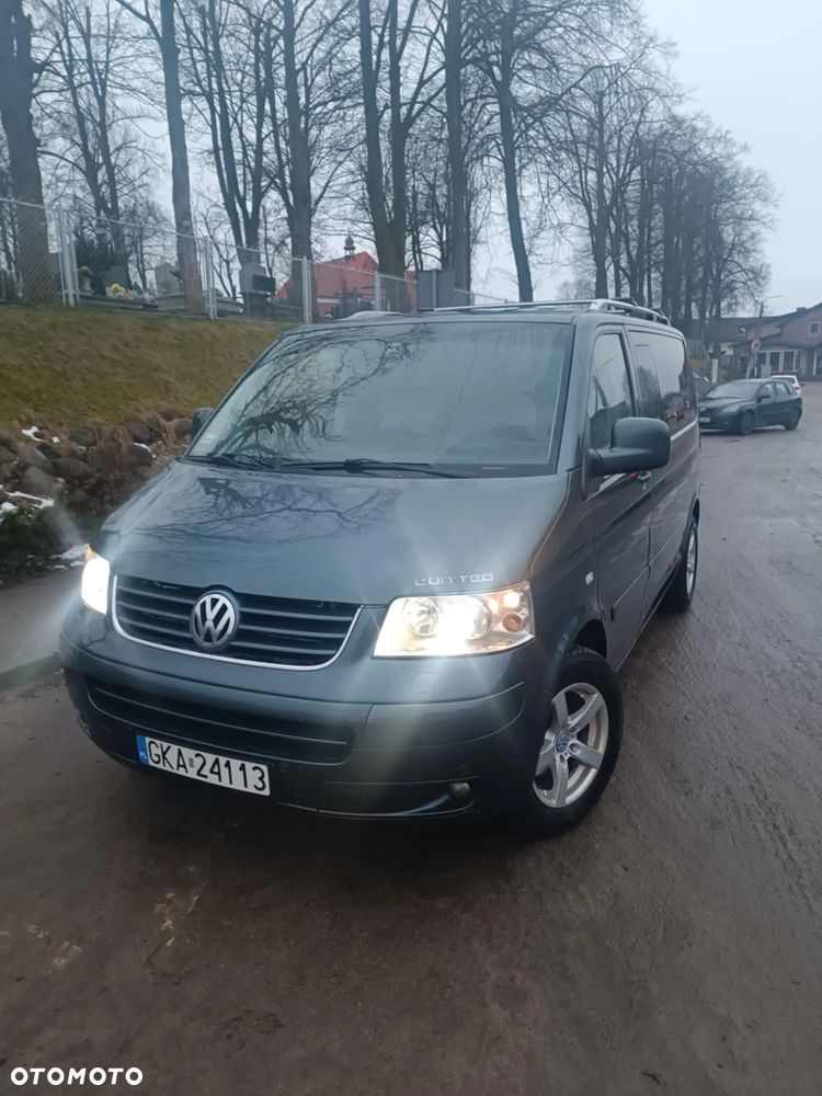 Volkswagen Caravelle - 2