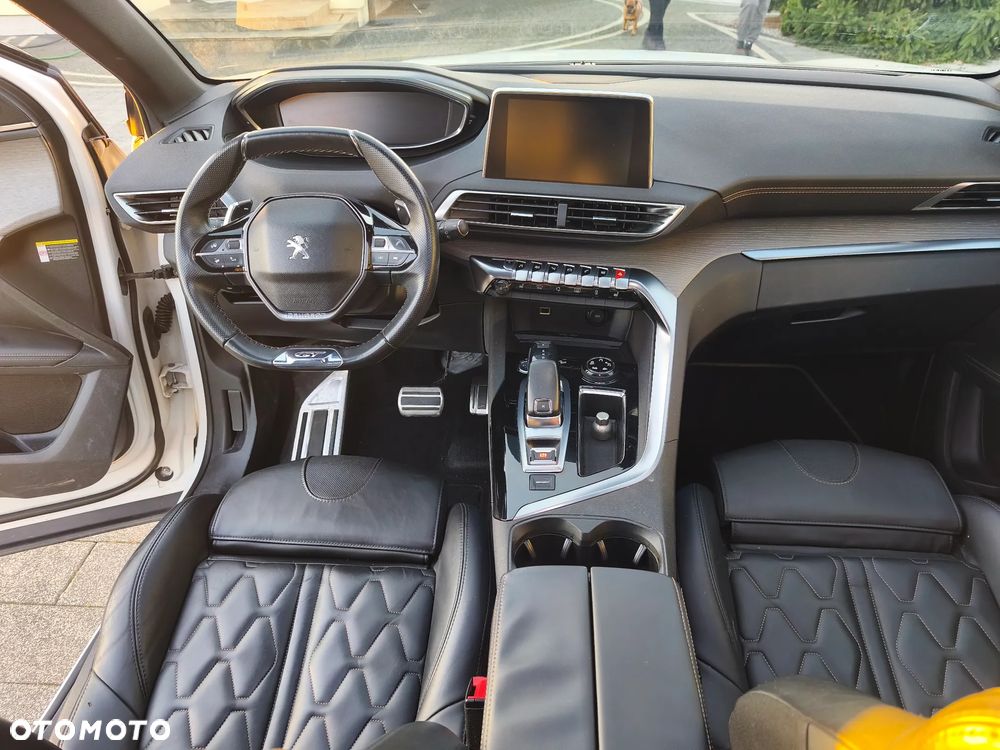 Peugeot 5008 2.0 BlueHDI GT S&S EAT8 - 26