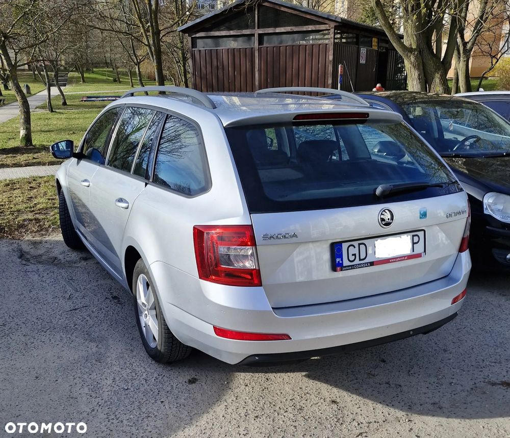 Skoda Octavia 1.4 TSI Ambition - 5