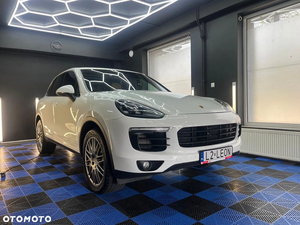 Porsche Cayenne GTS Tiptronic S - 3