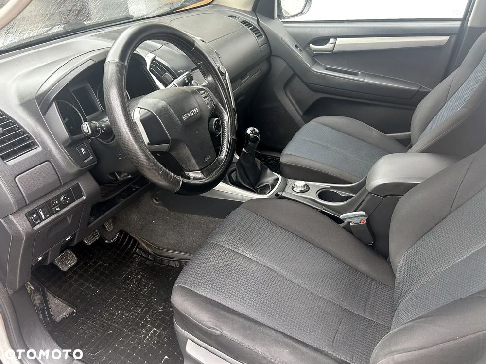 Isuzu D-Max 2.5 EC LS - 7