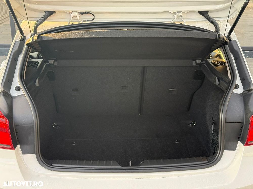 BMW Seria 1 116i - 15