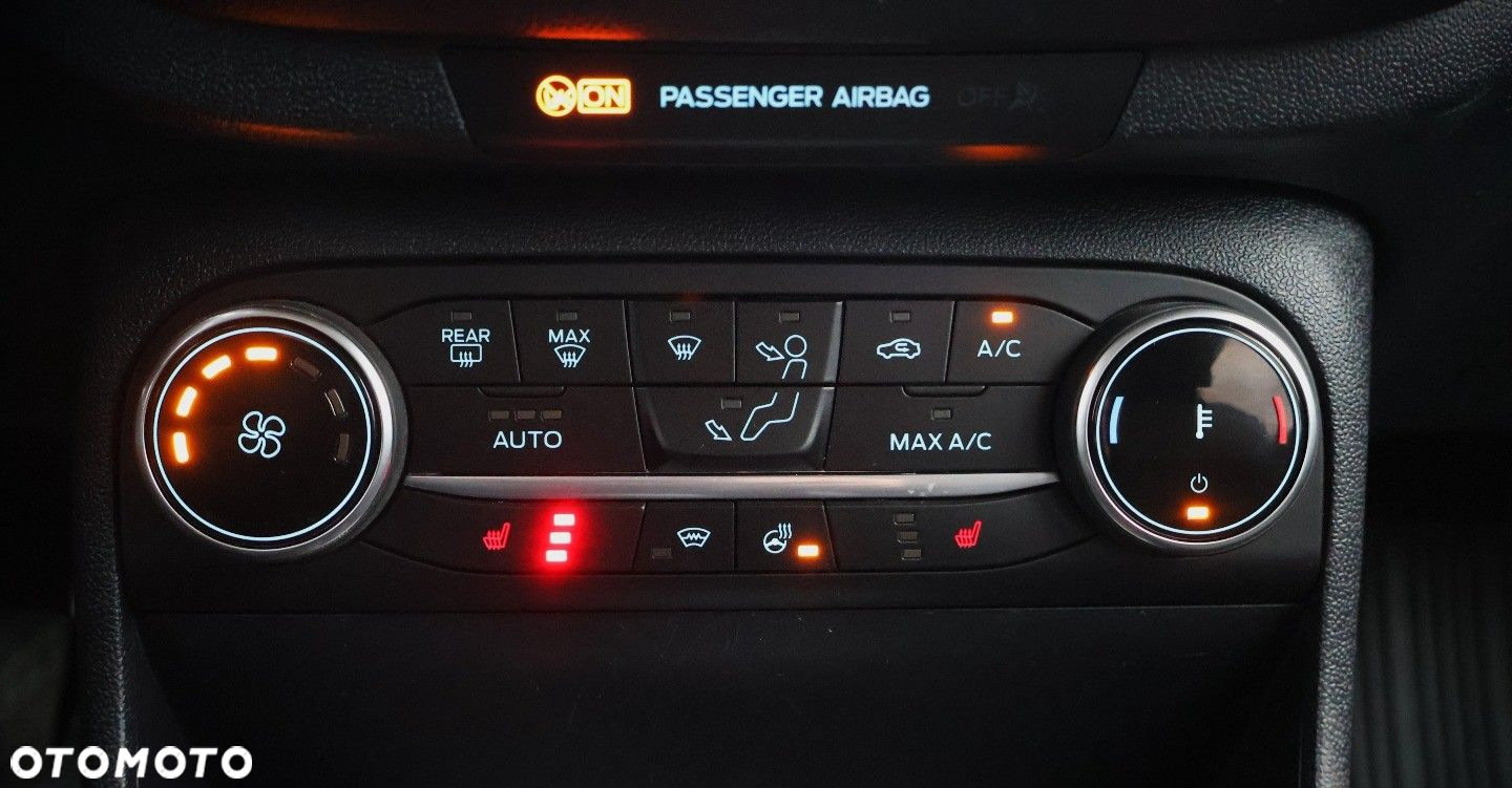 Ford Fiesta - 22