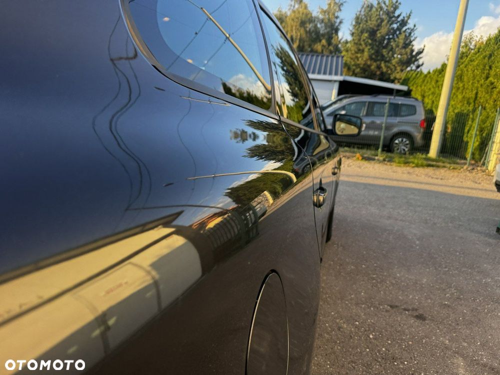 Volvo XC 60 D4 AWD Momentum - 6