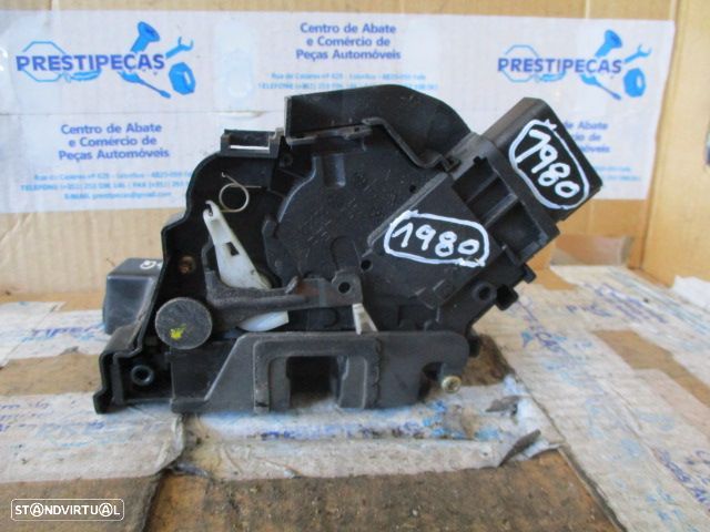 Fecho R21813ER FORD FOCUS SW 2005 FE - 2